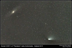 Panstarrs in der Nähe der Andromedagalaxie