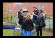 Der Riesaer Riese und die Nudelkönigin der Teigwaren, besuchen den Stand der Sternwarte Riesa