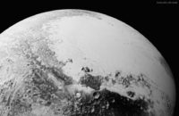 Bilder vom Pluto aufgenommen von New Horizon